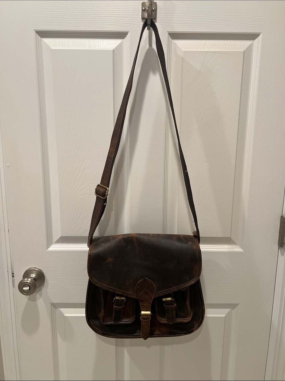Brown Leather Women's Cross Body Bag - Classic Shoulder Satchel